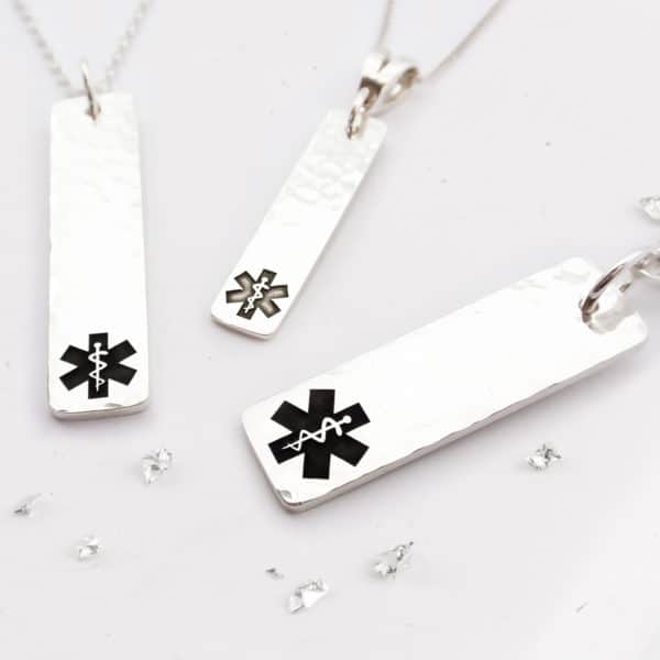 Medical Alert Necklaces / Small Oblong Pendant Small Oblong Pendant